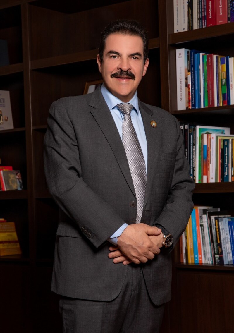 Manfred Reyes