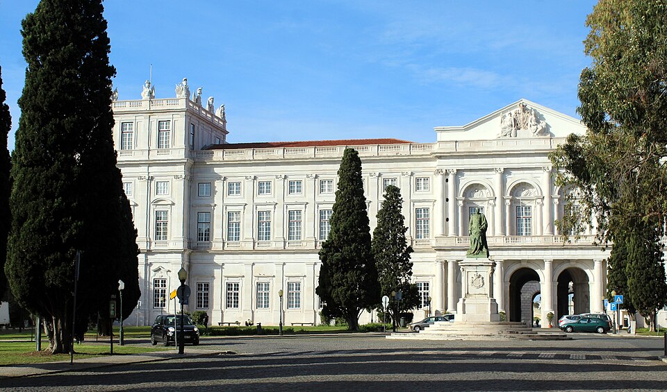 Maria Madalena de Sousa Monteiro Oliveira e Silva