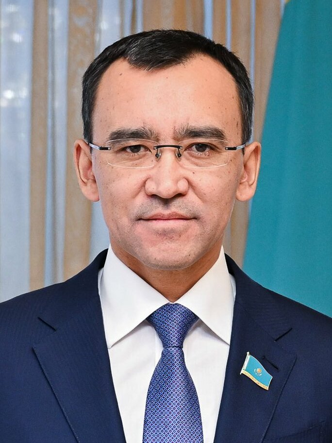 Maulen Ashimbaev