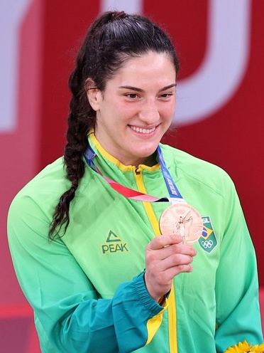 Mayra Aguiar