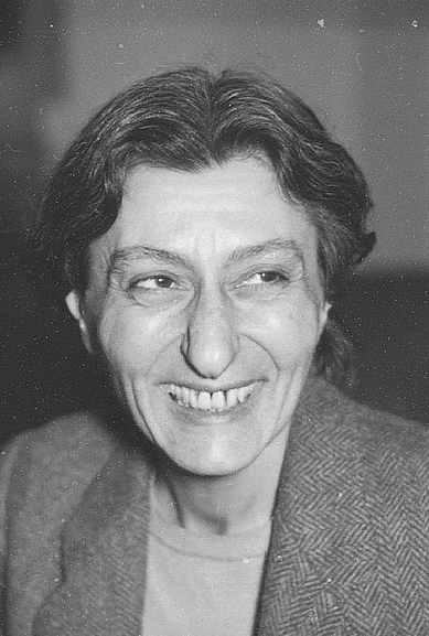 Melpo Axioti
