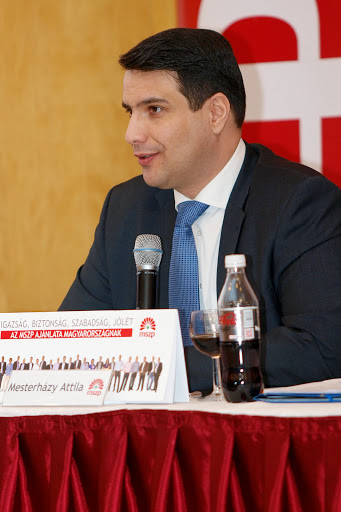 Mesterházy Attila