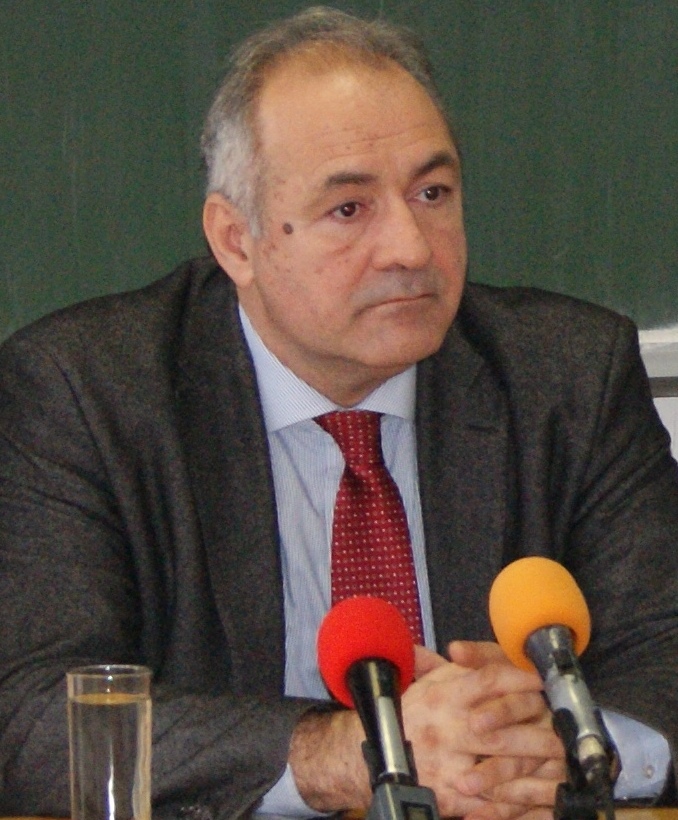 Miloš Perović