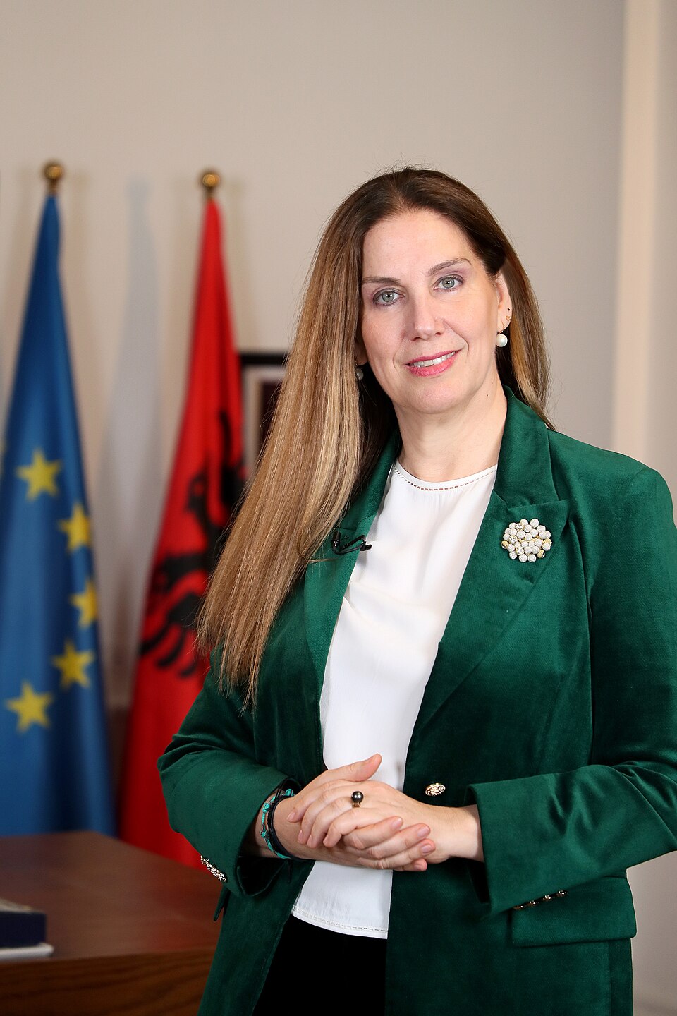 Mirela Kumbaro