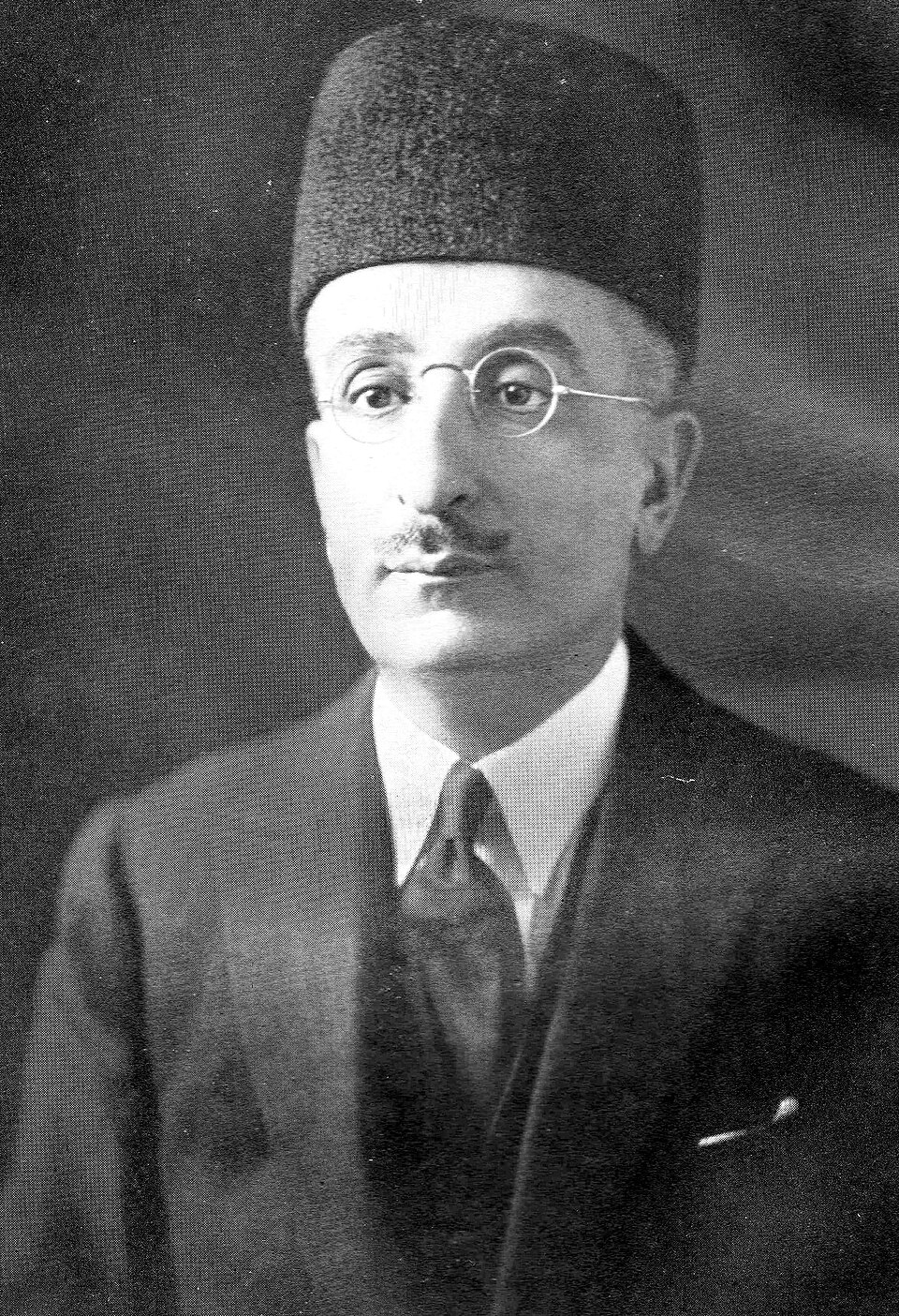Mirza M