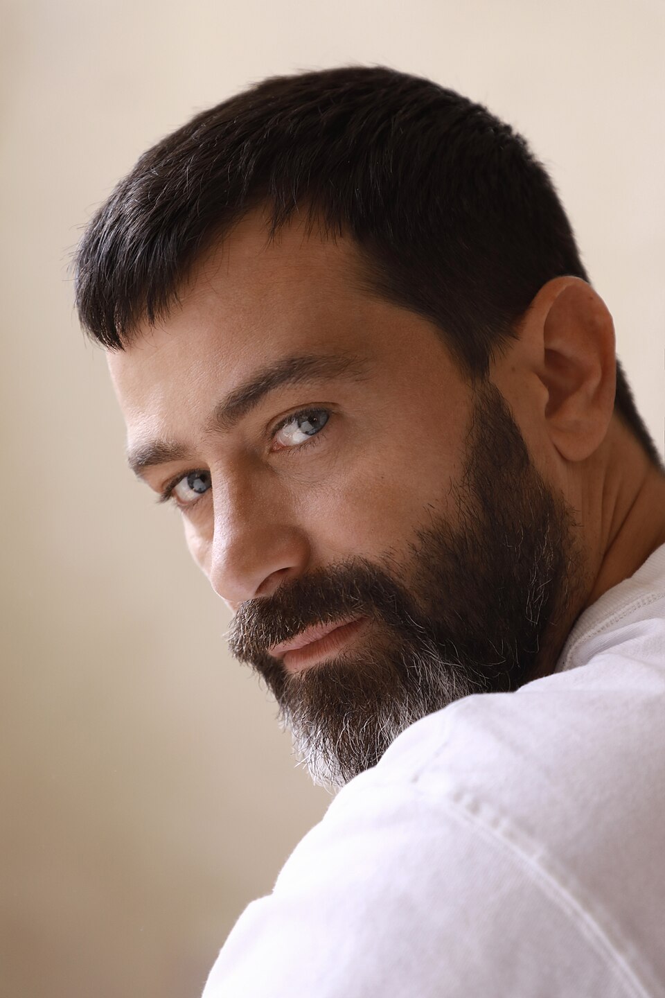 Nadav Levi