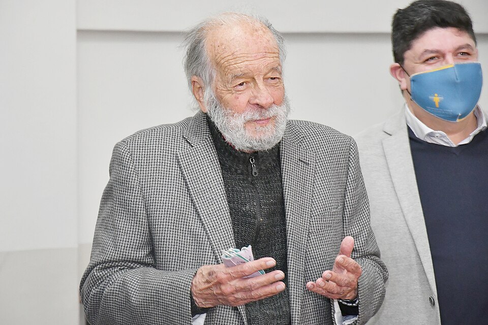 Néstor Salvador