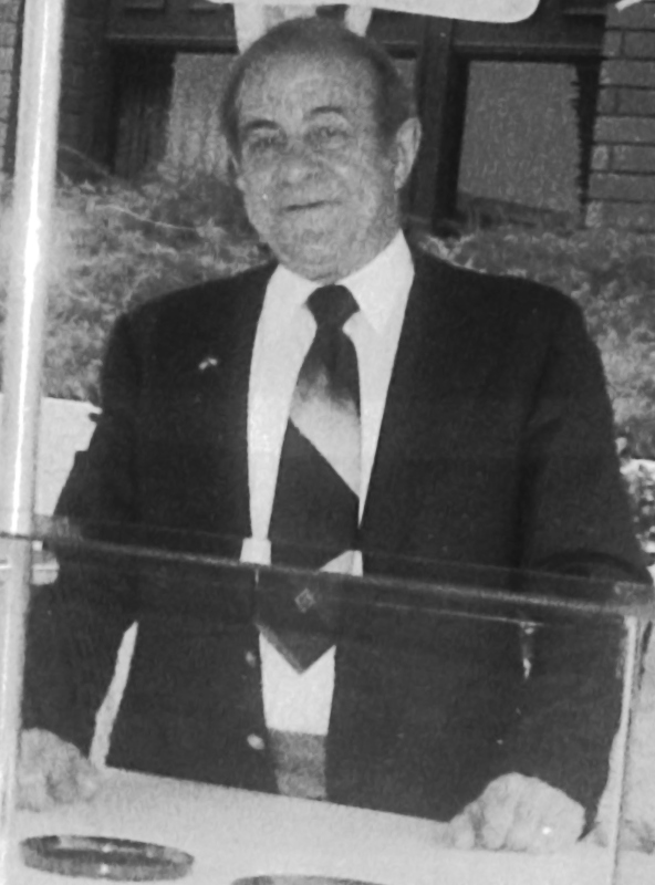 Nicholas Carl