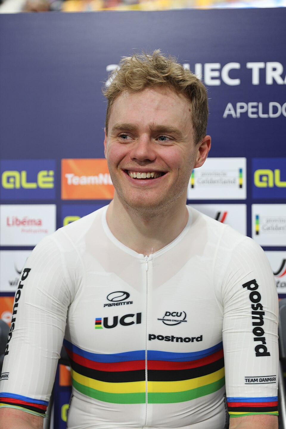 Niklas Larsen