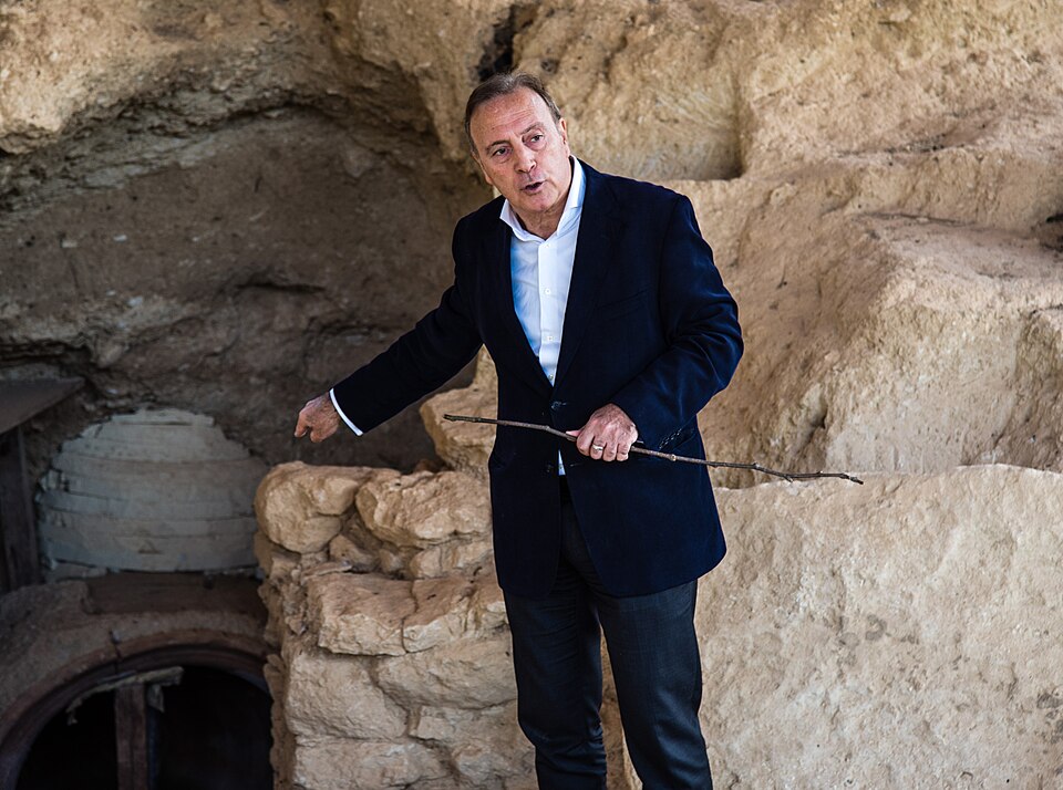 Nikolaos Stampolidis