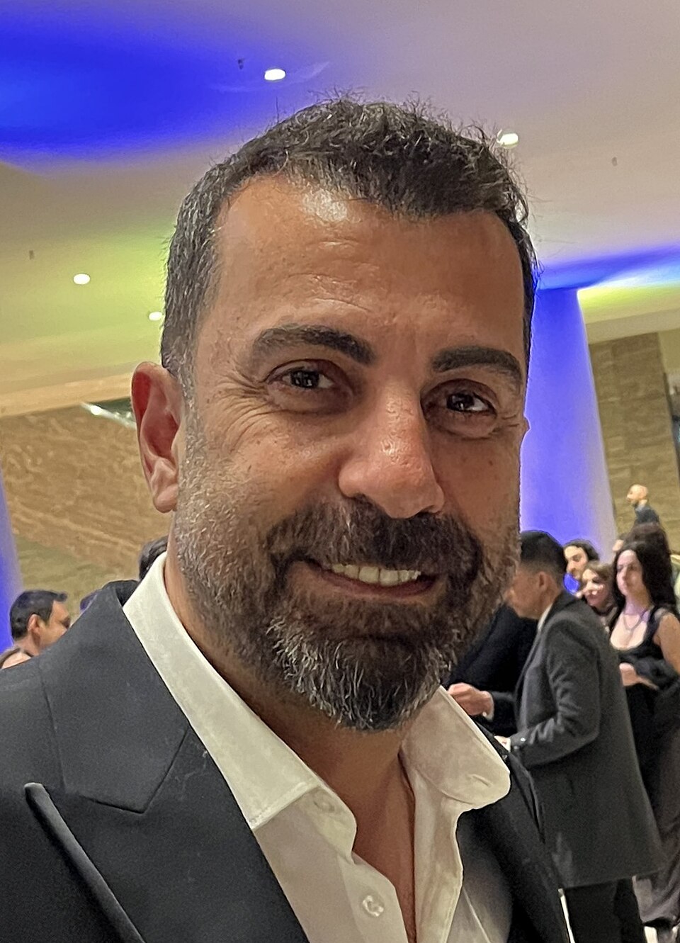 Niyazi Erten