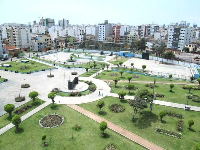 Norma Piérola