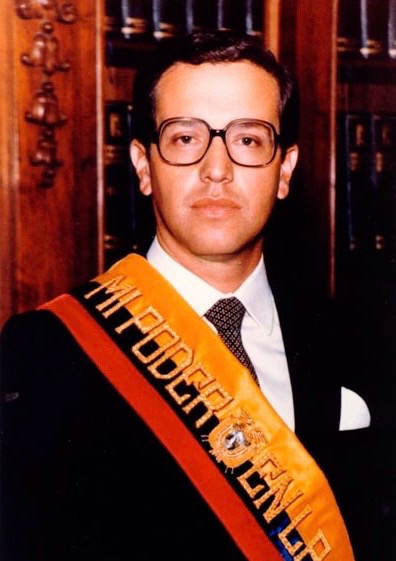 Osvaldo Hurtado Larrea