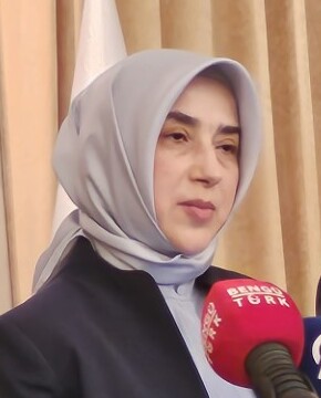 Özlem Zengin