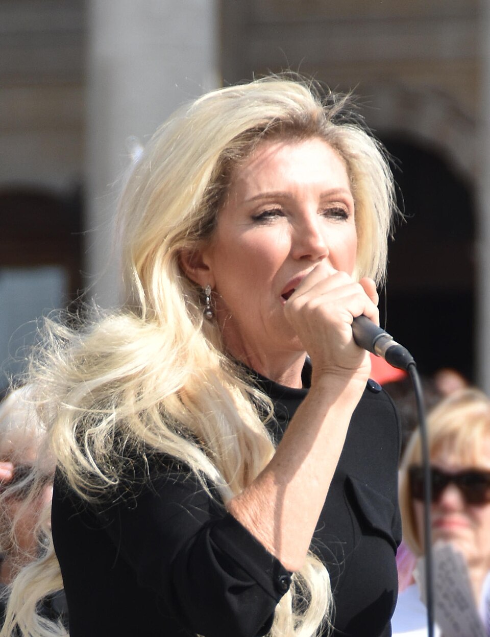 Paloma Shemirani