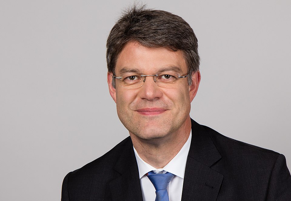 Patrick Schneider