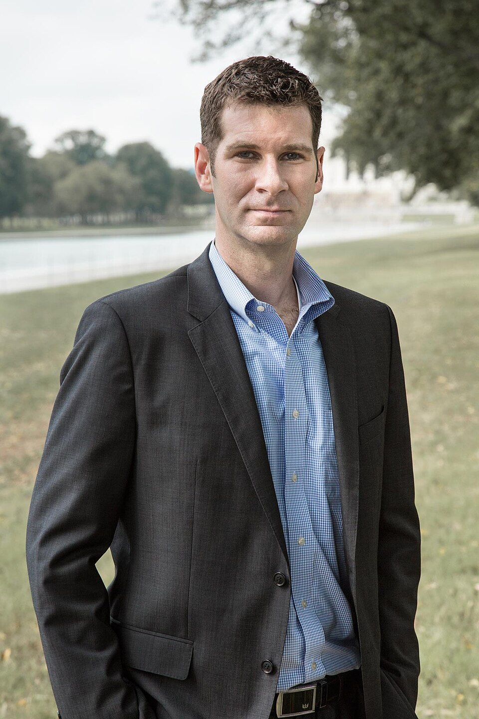 Peter W Singer