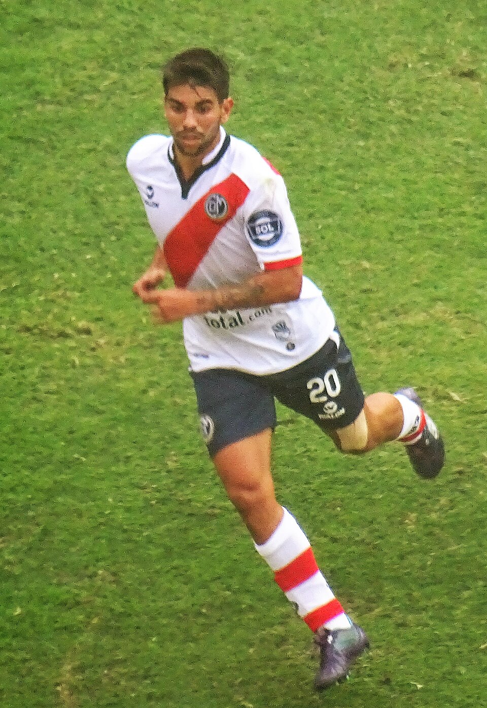 Pier Larrauri