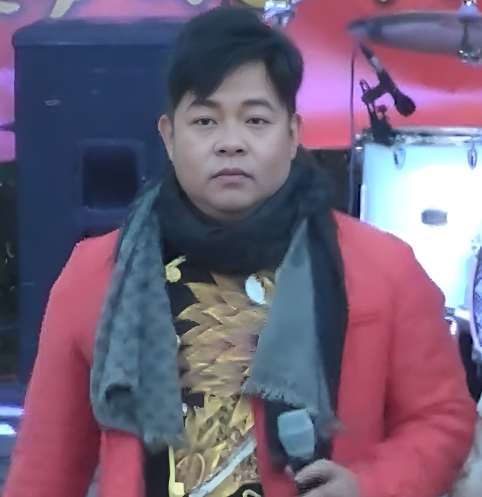 Quang Le