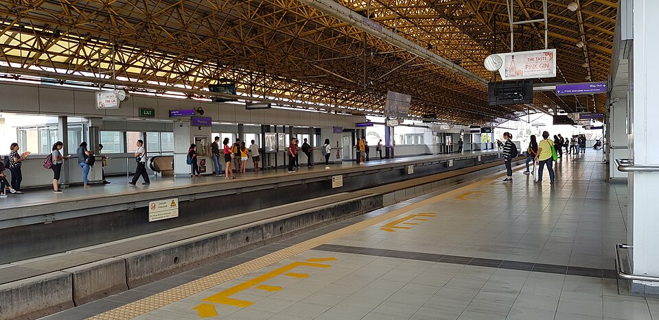 Renato Redentor Constantino