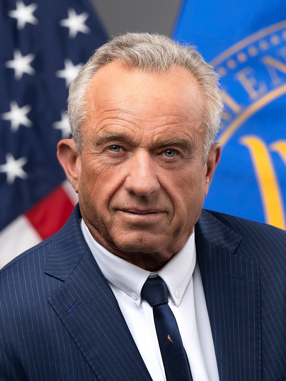 Robert W Mann Jr
