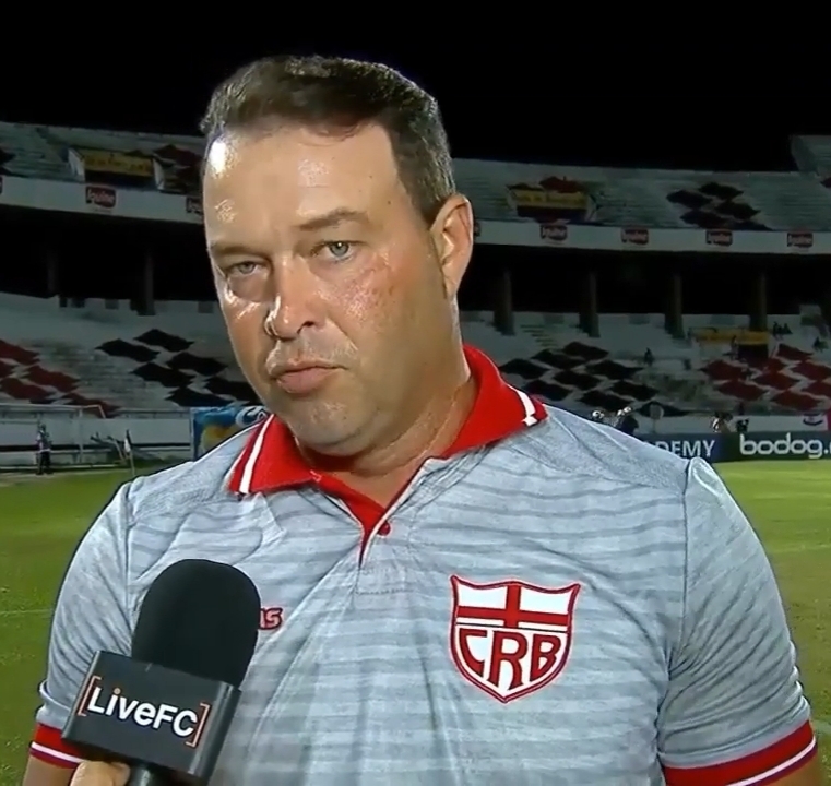 Roberto Fernandes