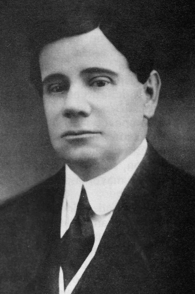 Rogelio Fernández Güell