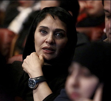 Roya Nonahali