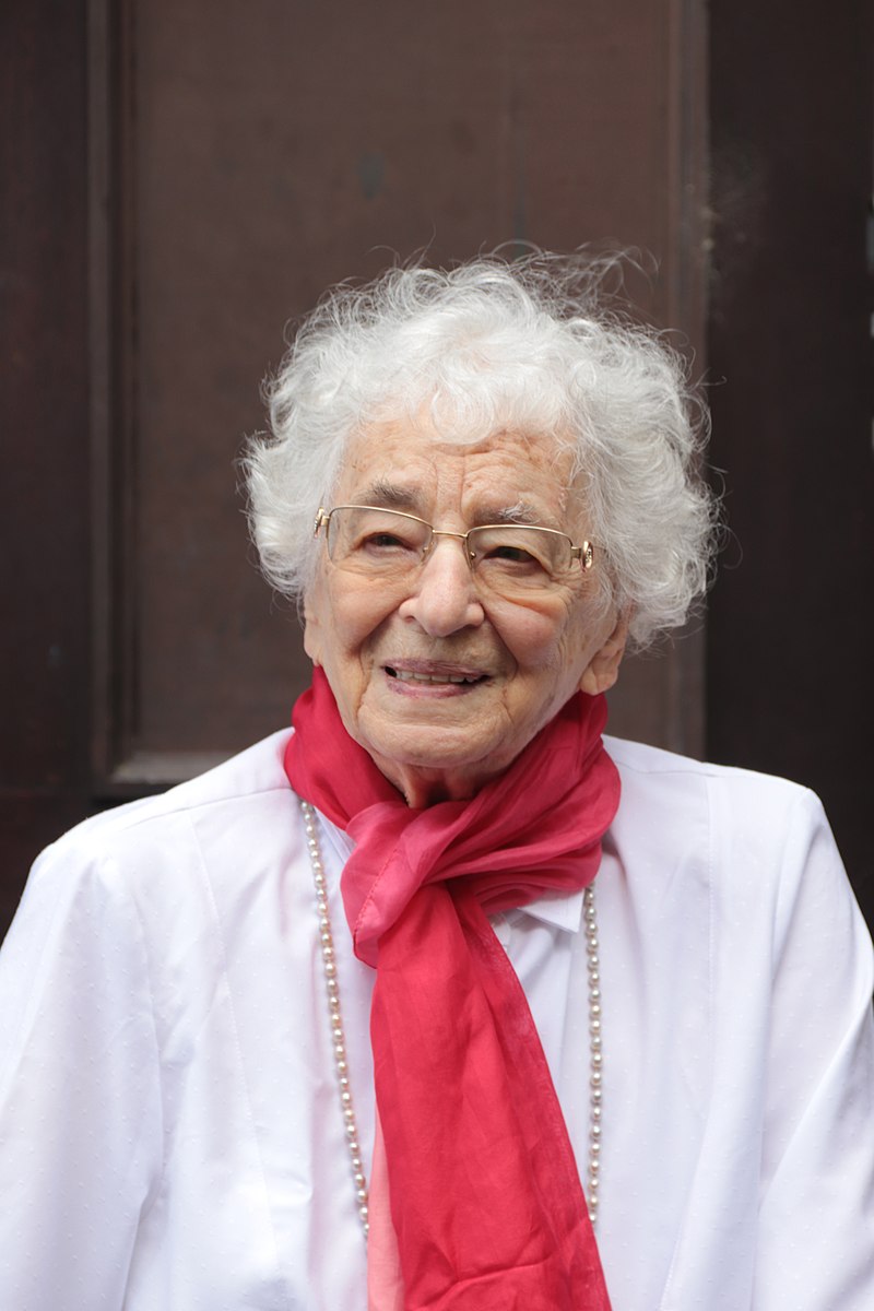 Ruth Maro