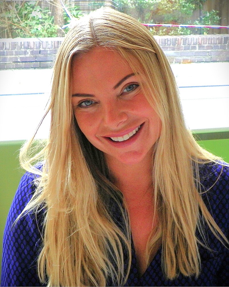 Samantha Womack