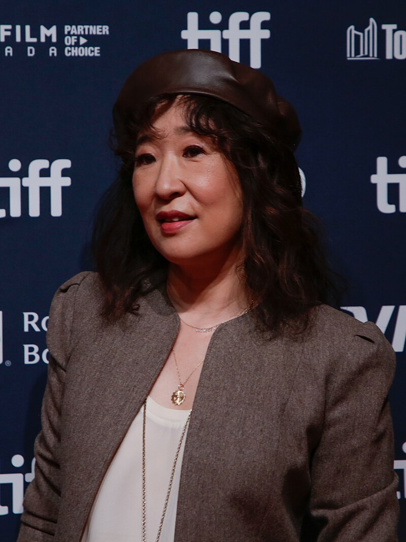 Sandra Oh