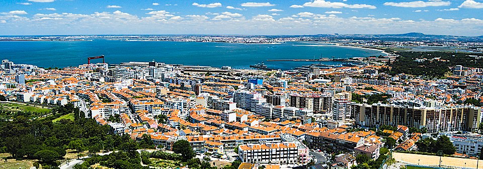 Santiago Almada