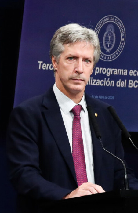 Santiago Luis Caputo