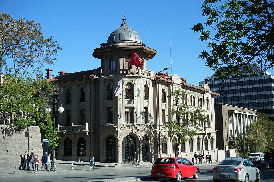 Şeref Ateş