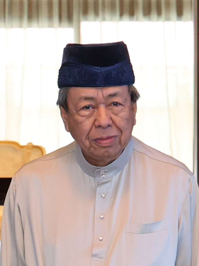 Sharafuddin Idris Shah