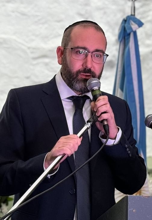 Shimon Axel