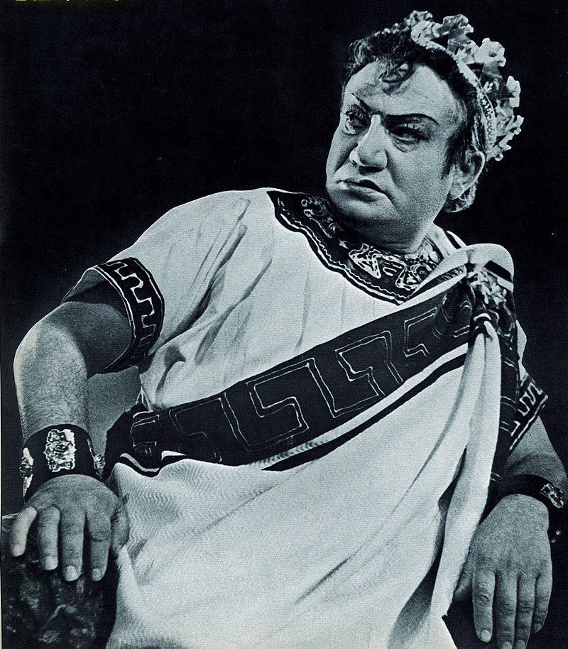 Shukur Burxonov