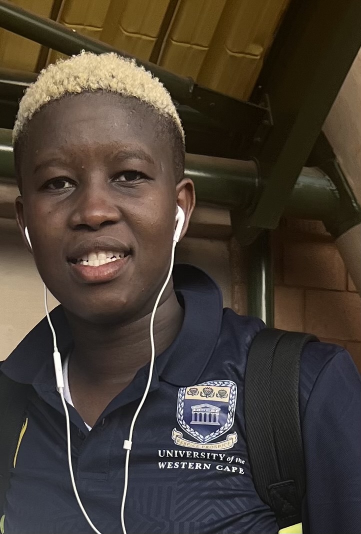 Sibulele Holweni