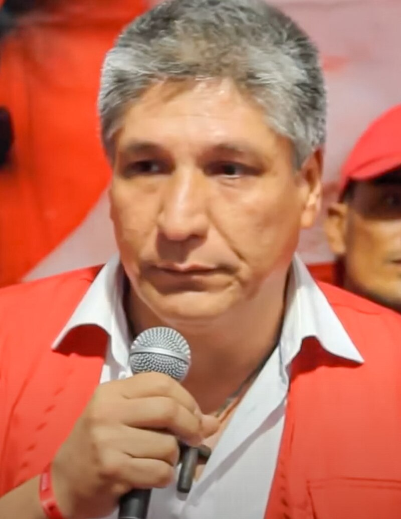Sigifredo López