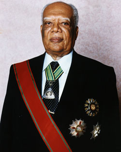 Sir Howard Cooke
