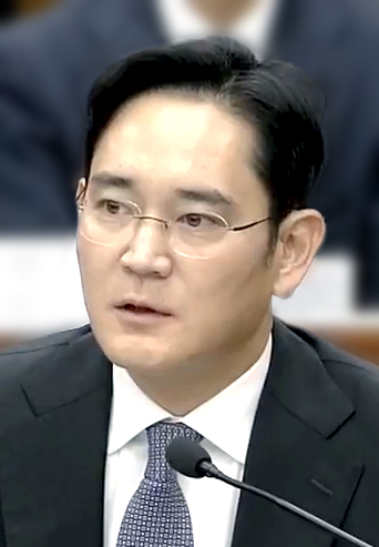 Son Yong-hee