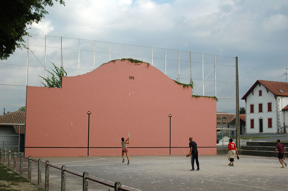 Stéphane Cambos