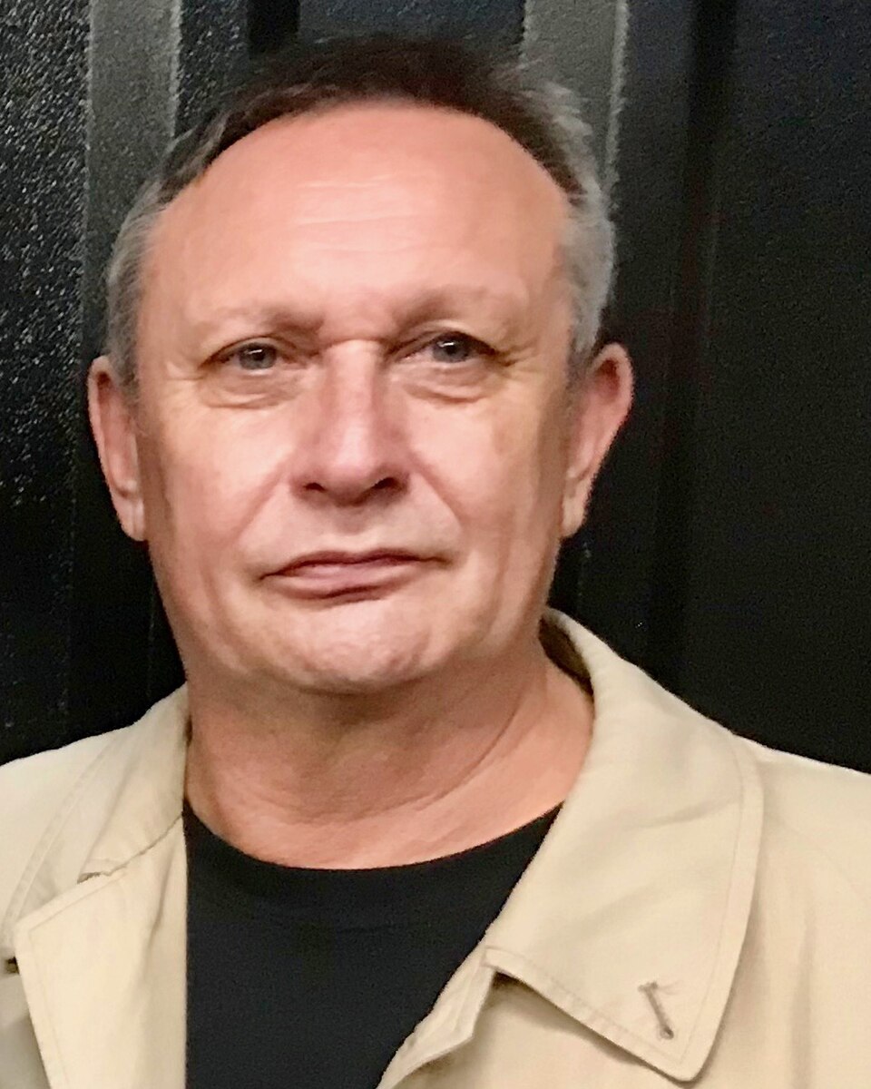 Stephen Mallinder