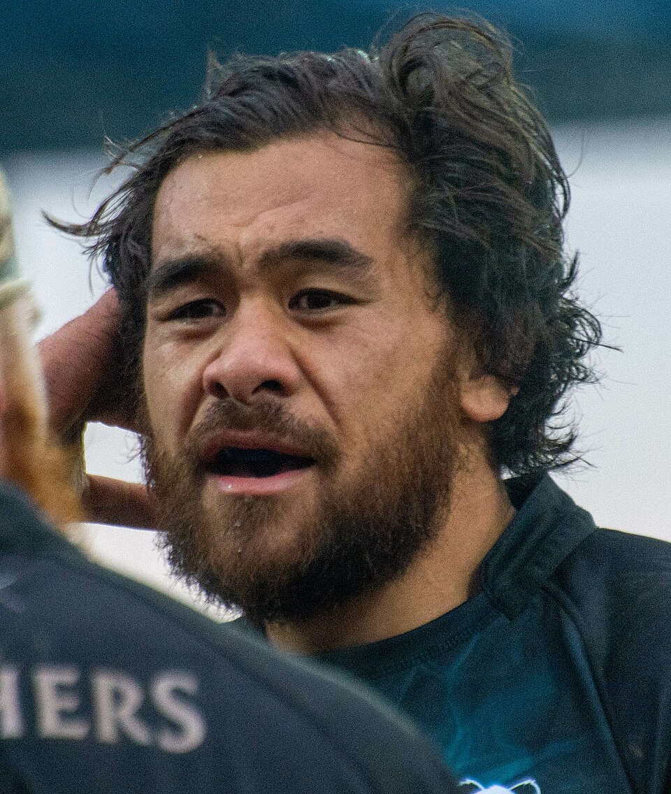 Steven Luatua