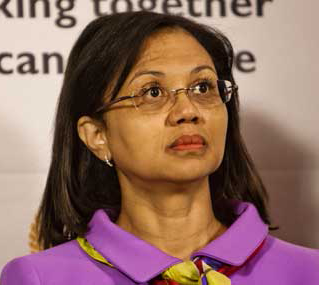 Tina Joemat-Pettersson