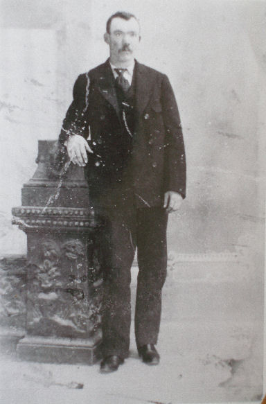 Tom Theves