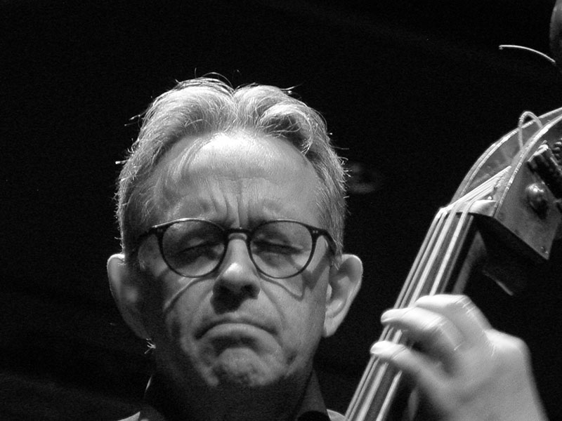Tómas R.