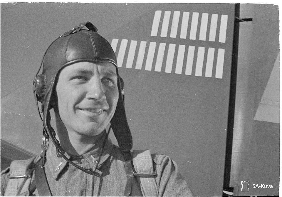 Unknown Female Pilot