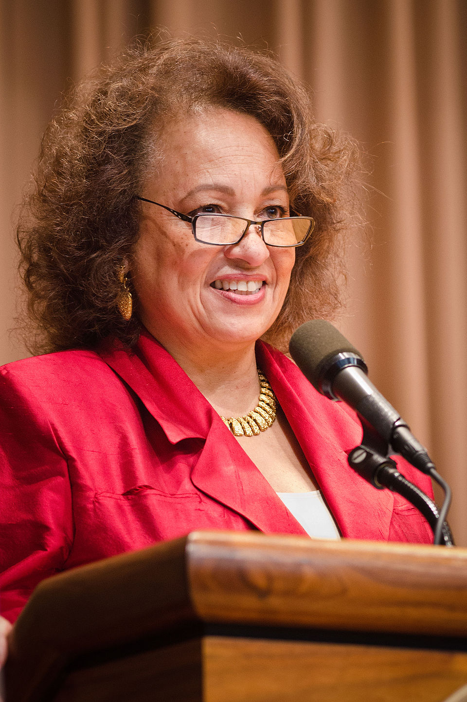 Vivian Reid