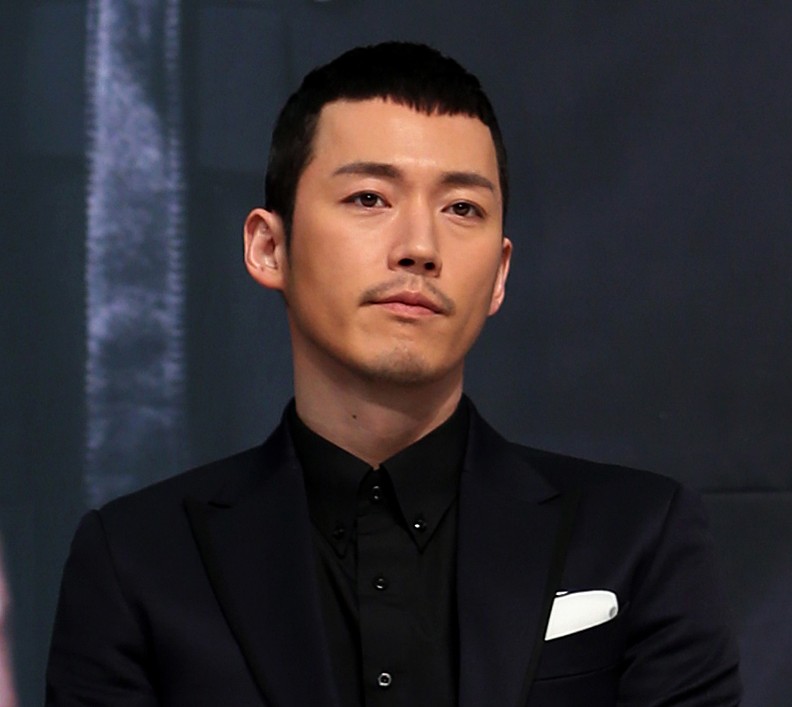 Wang Dong-hyuk